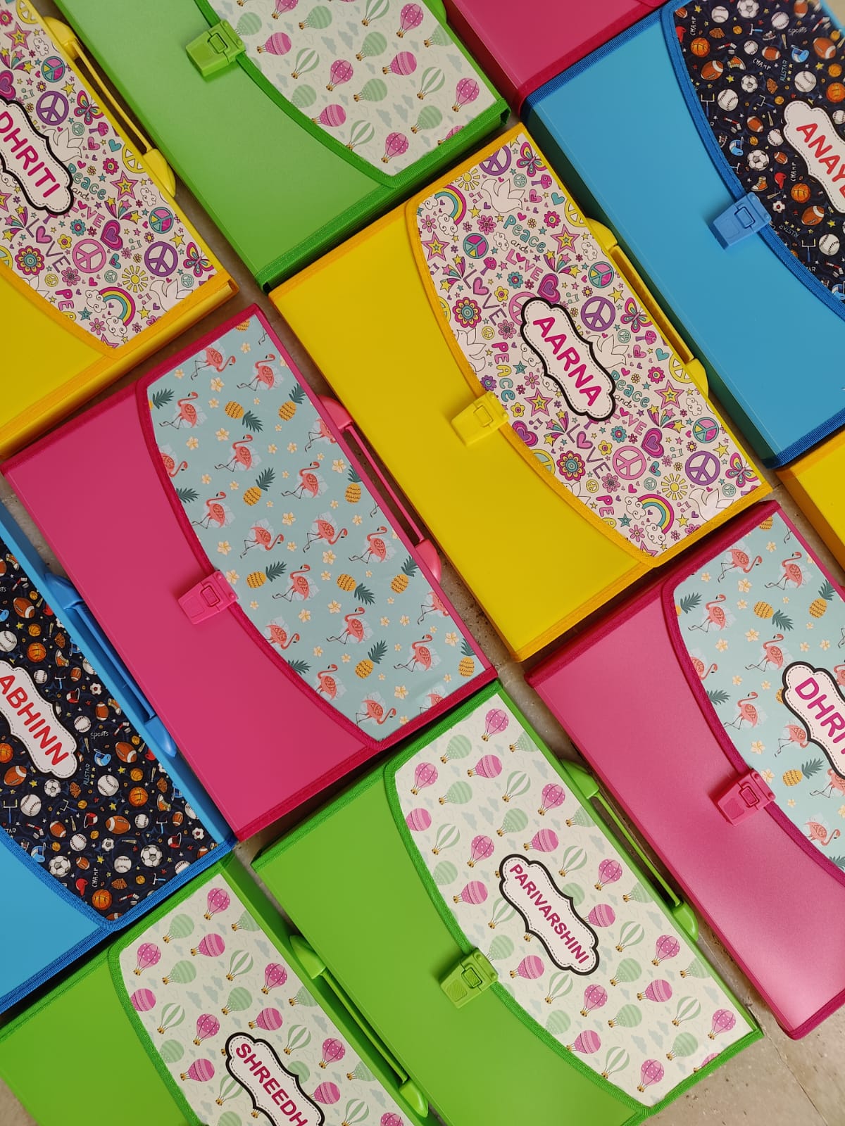 Expandable File Folder - Image 4